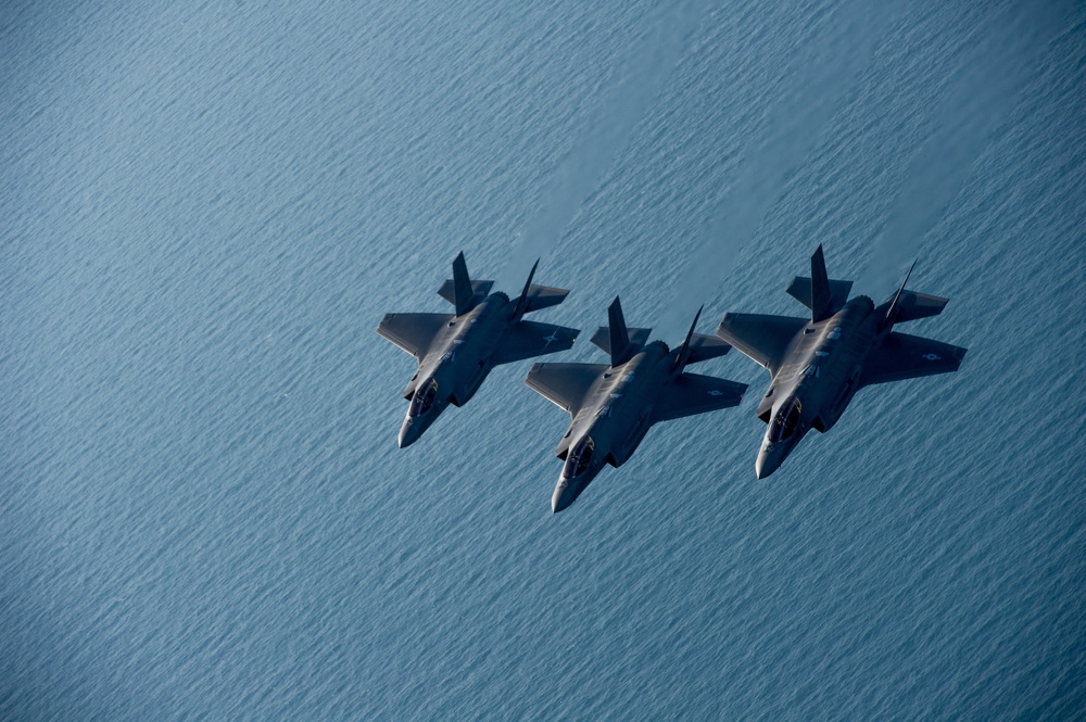 F-35 Lightning II instructor pilots conduct aerial refueling