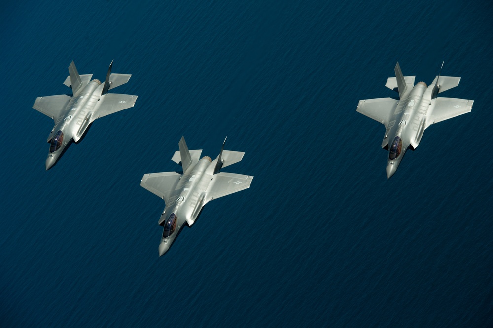 F-35 Lightning II instructor pilots conduct aerial refueling