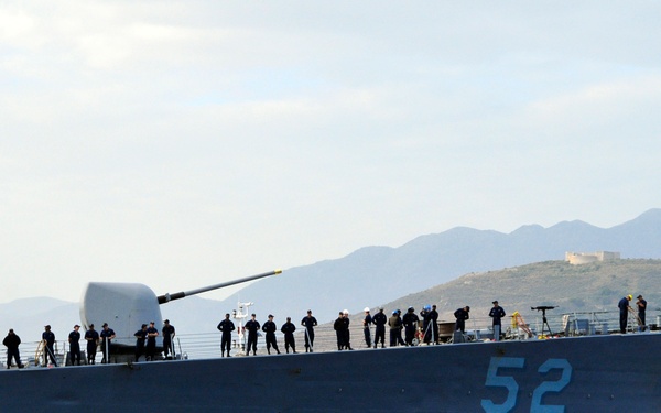 USS Barry visits Greece