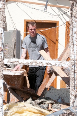 Airman begins clearing debris following devastating Moore tornado