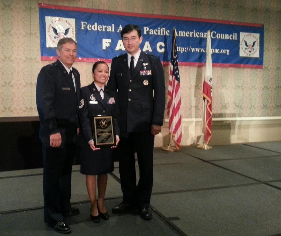 Wyoming Air National Guard recruiter receives heritage award