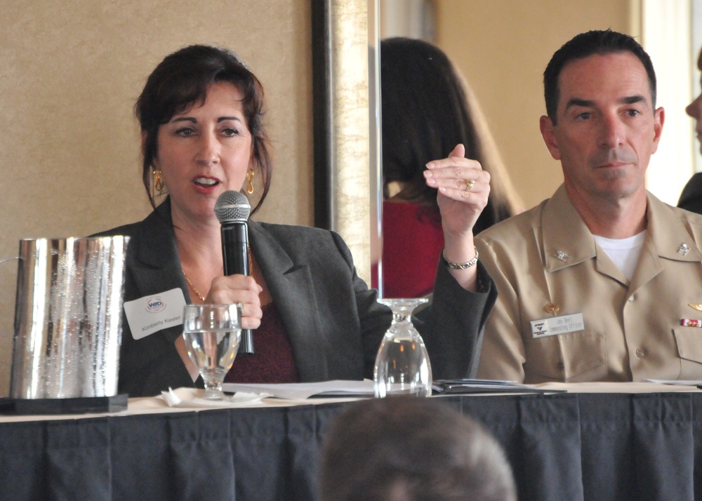 Women In Defense panel on ‘leaning in,’ risk-taking and career development