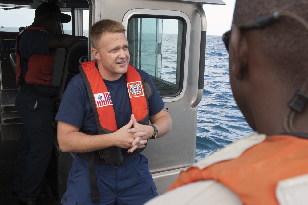 Multinational maritime defense and police take to the seas for Tradewinds training