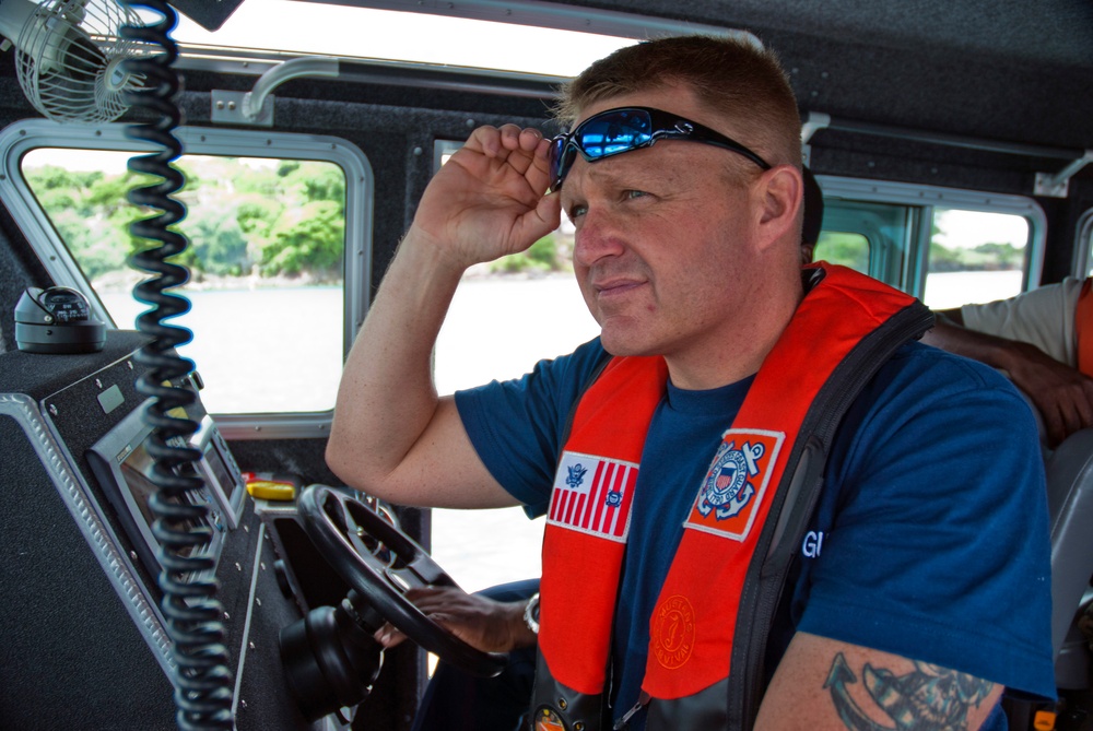 Multinational maritime defense and police take to the seas for Tradewinds training