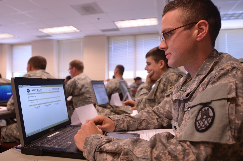 NC Guard assists members with employment seminar