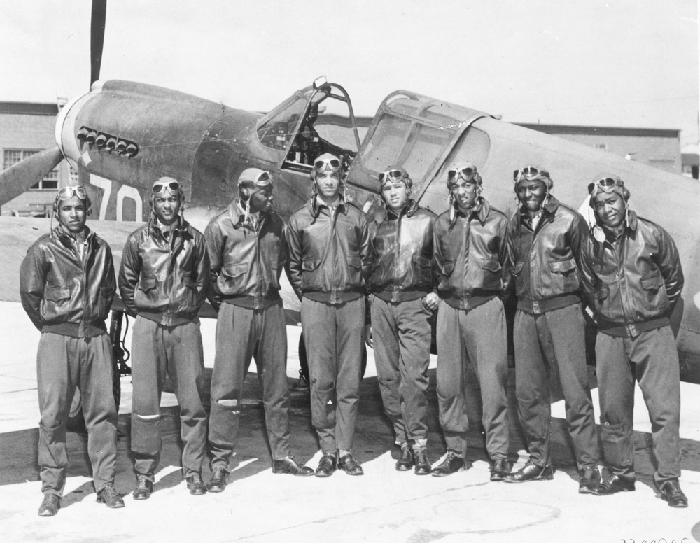 Tuskegee Airmen to be honored Monday during Georgia's largest Memorial Day program, Marietta National Cemetery