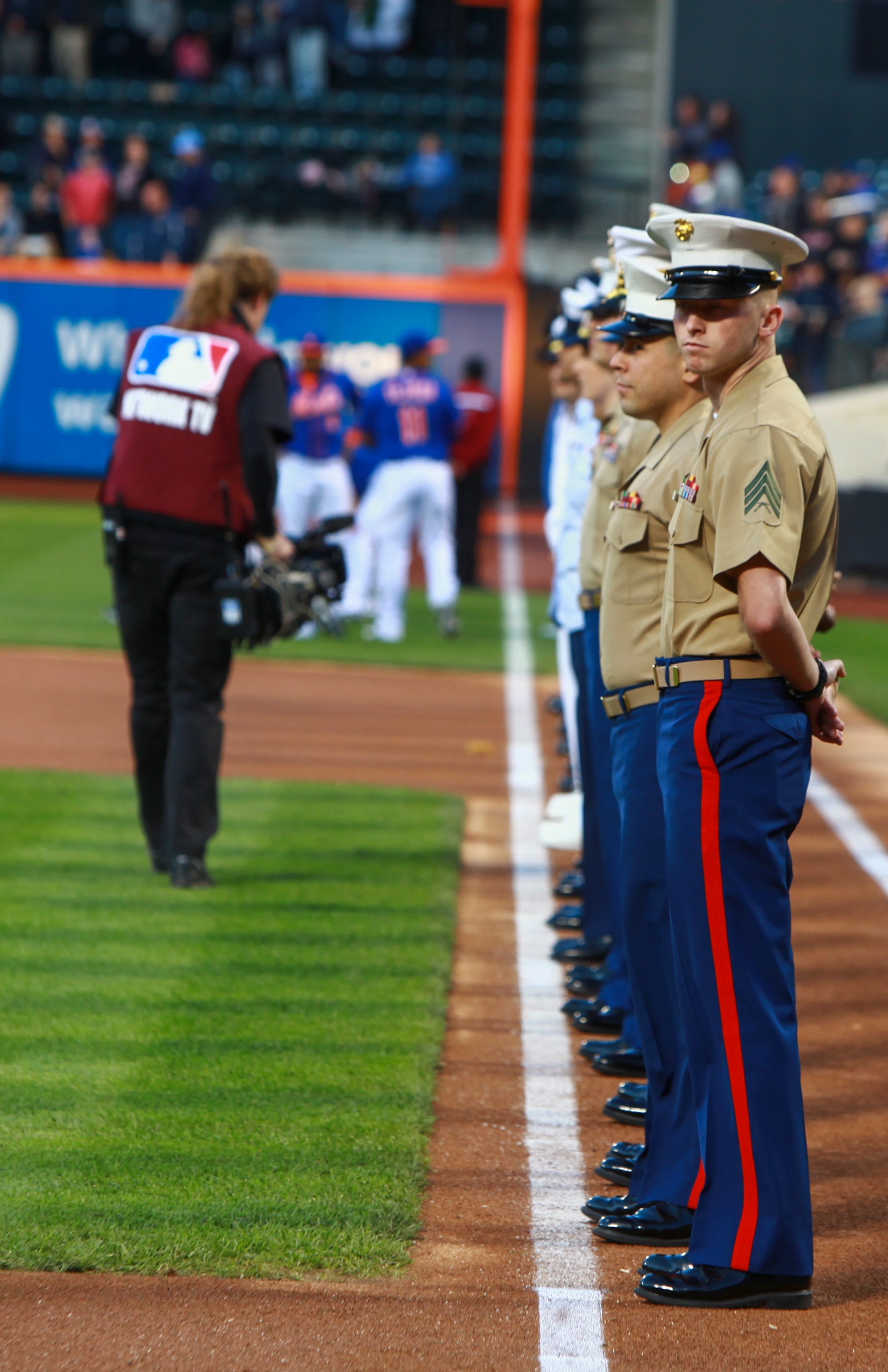 DVIDS - Images - Mets Military Appreciation [Image 6 of 10]