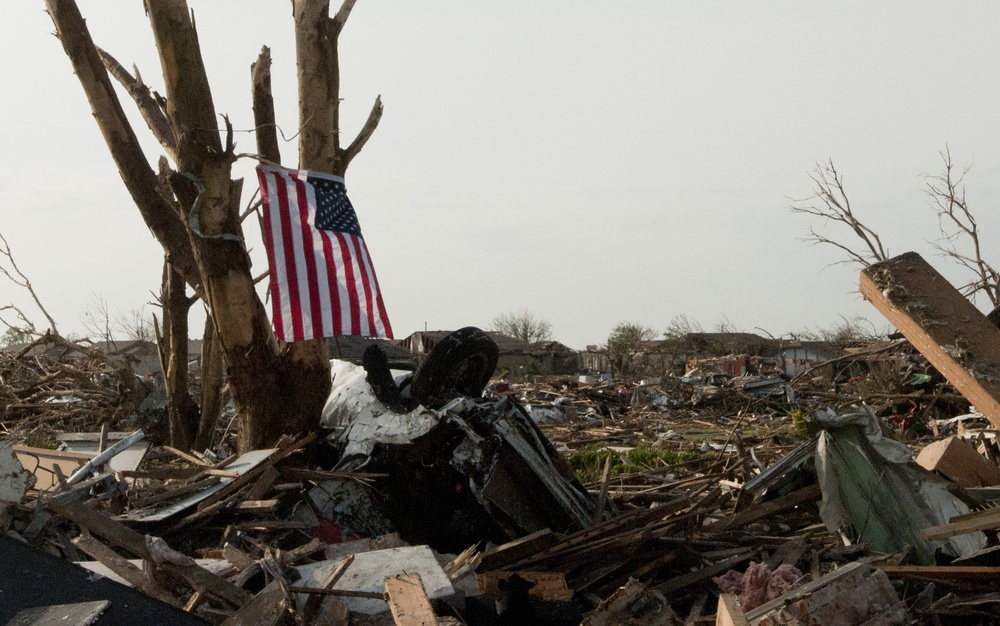 Retired Guardsman marks May 20 tornado site with battle-worn flag