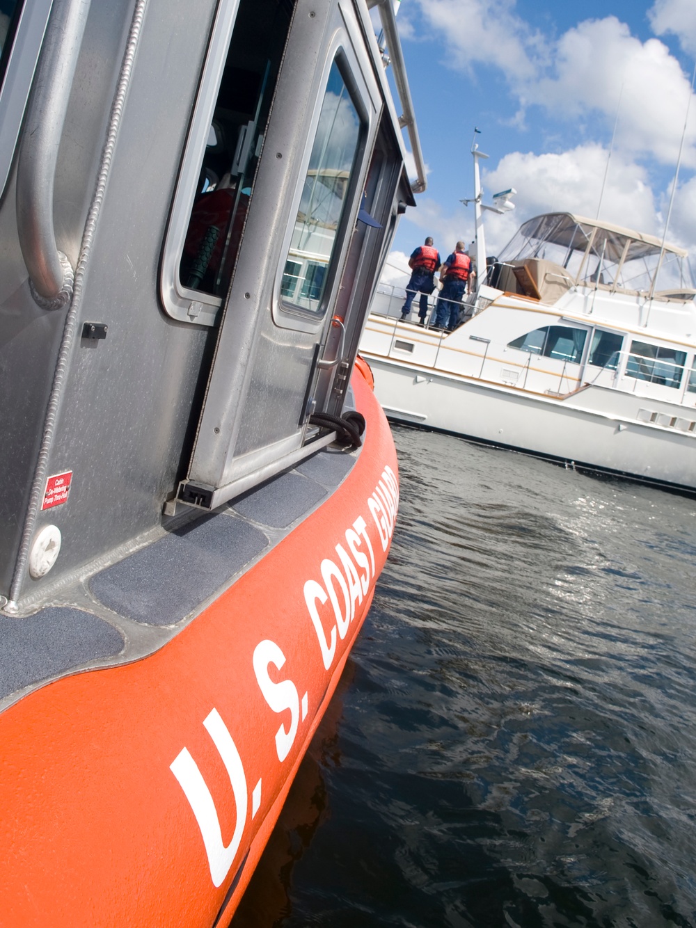 Coast Guard Station Seattle conducts safety checks