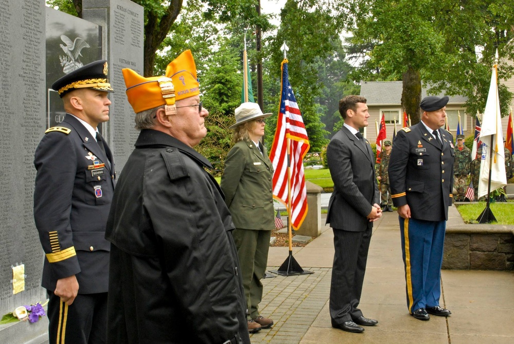 Remembering the fallen in Vancouver, Wash.