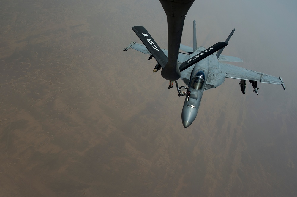Aerial refueling operation