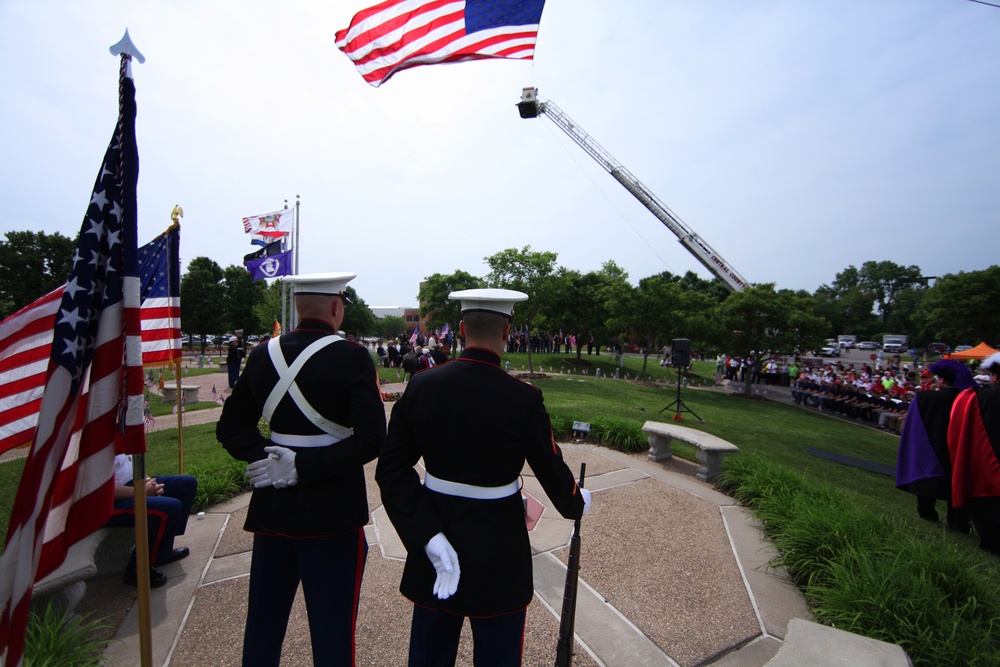 Marines raise colors, swear in Poolees during Memorial Day Ceremony