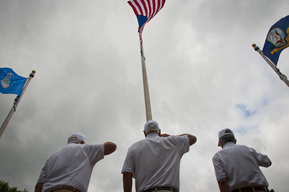 Veterans raise the flag on Memorial Day