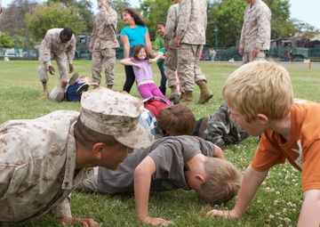 Artillerymen give back to San Juan Capistrano