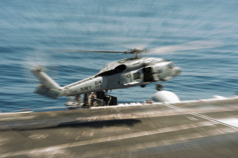 USS Dwight D. Eisenhower flight deck action