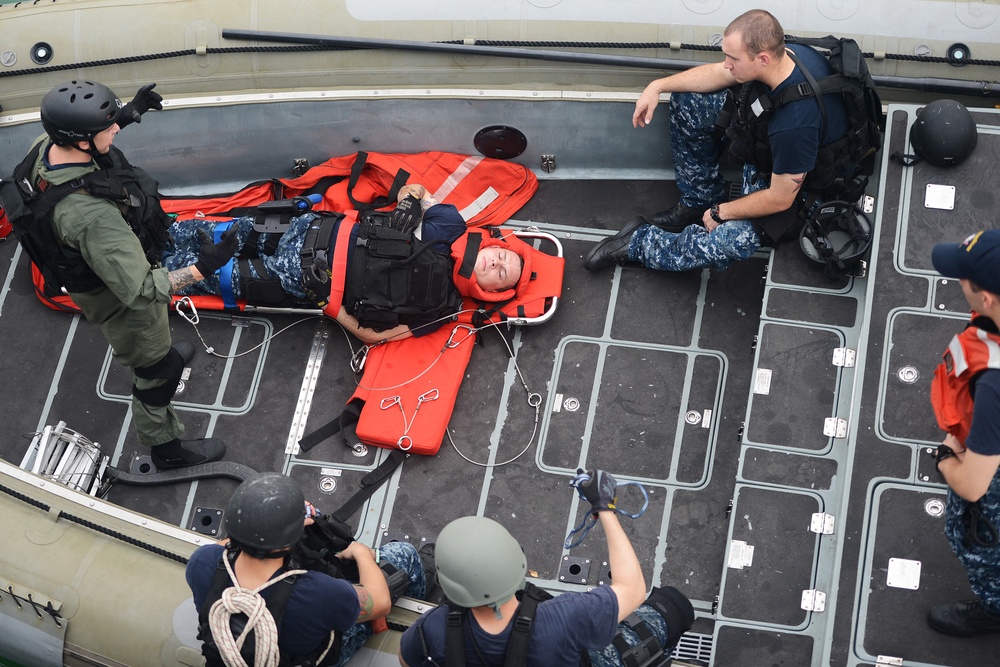 USS Freedom sailors conduct training exercises