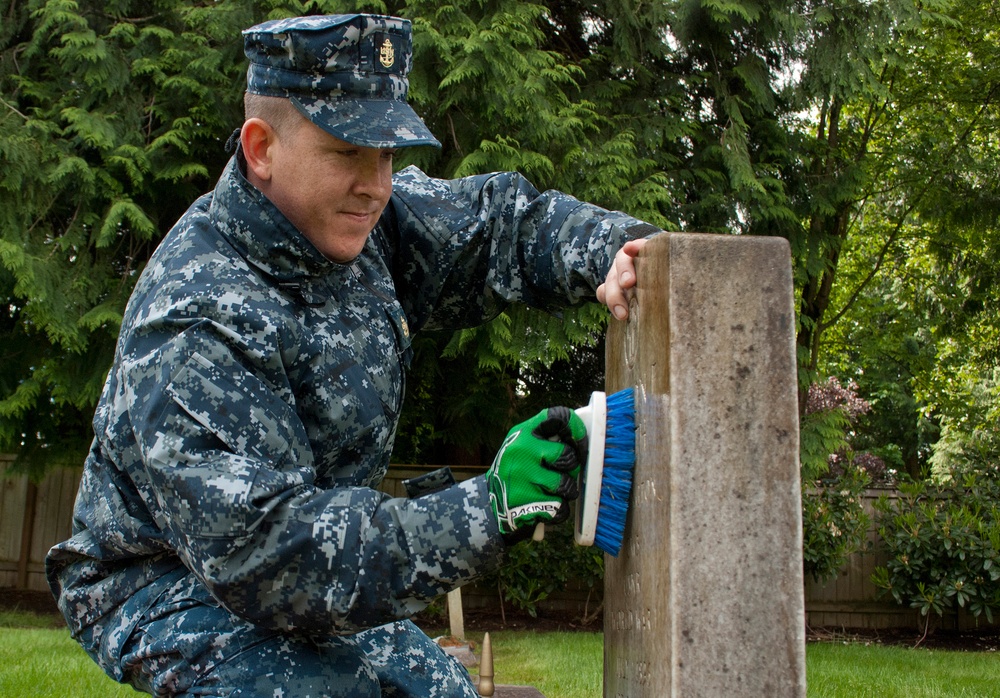 Memorial Day community project