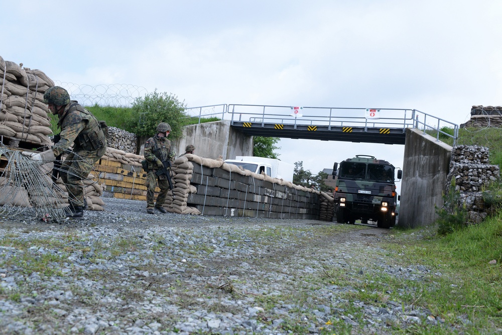 German Army trains at Grafenwoehr Training Area, Germany