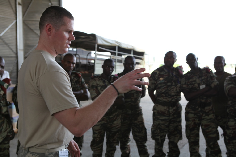 Operation Central Accord - Airborne Rigger training