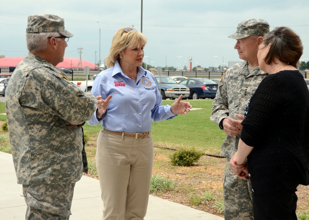 Gen. Frank Grass Oklahoma tornado visit
