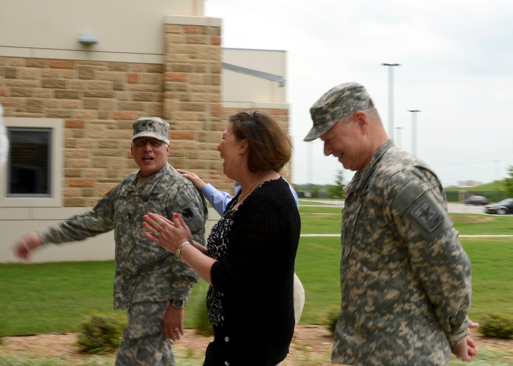 Gen. Frank Grass Oklahoma tornado visit