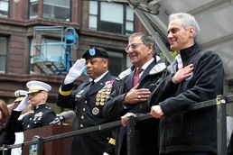 Honors rendered at Chicago Memorial Day parade