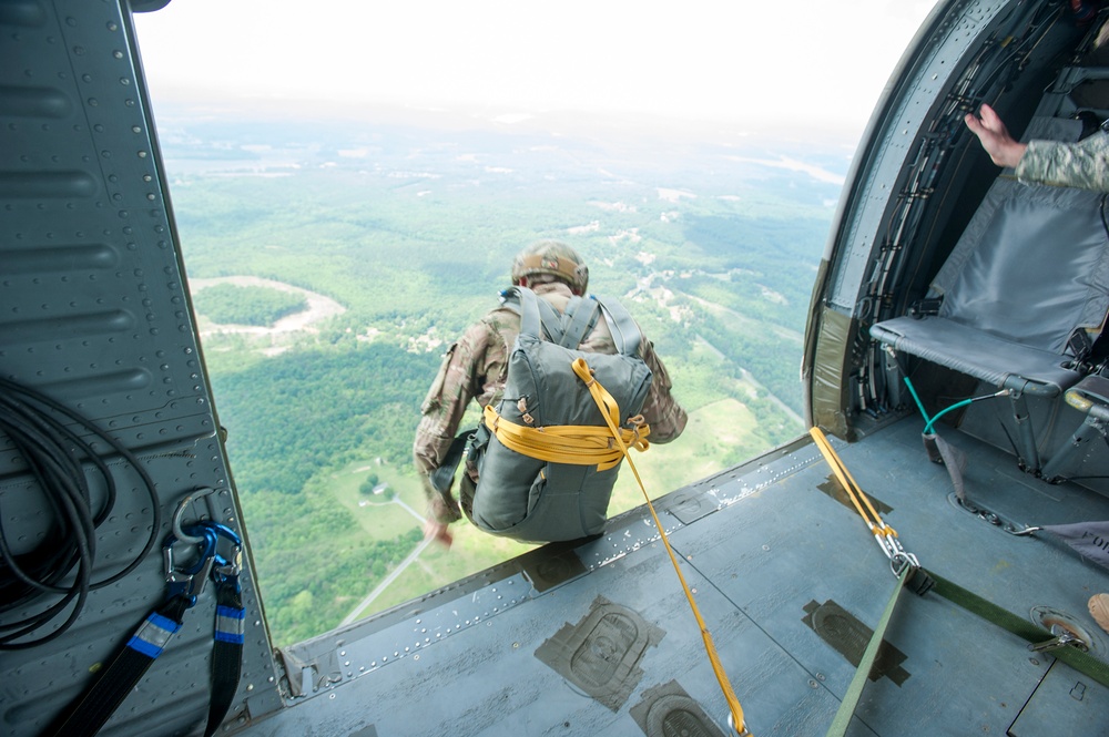 NC National Guard Green Berets jump into training