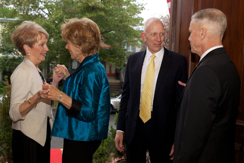 Dinner to honor Lt. Gen. FLynn