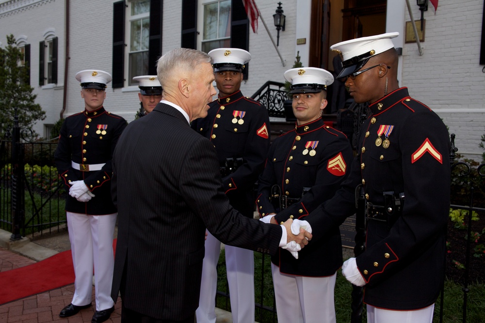 Dinner to honor Lt. Gen. FLynn