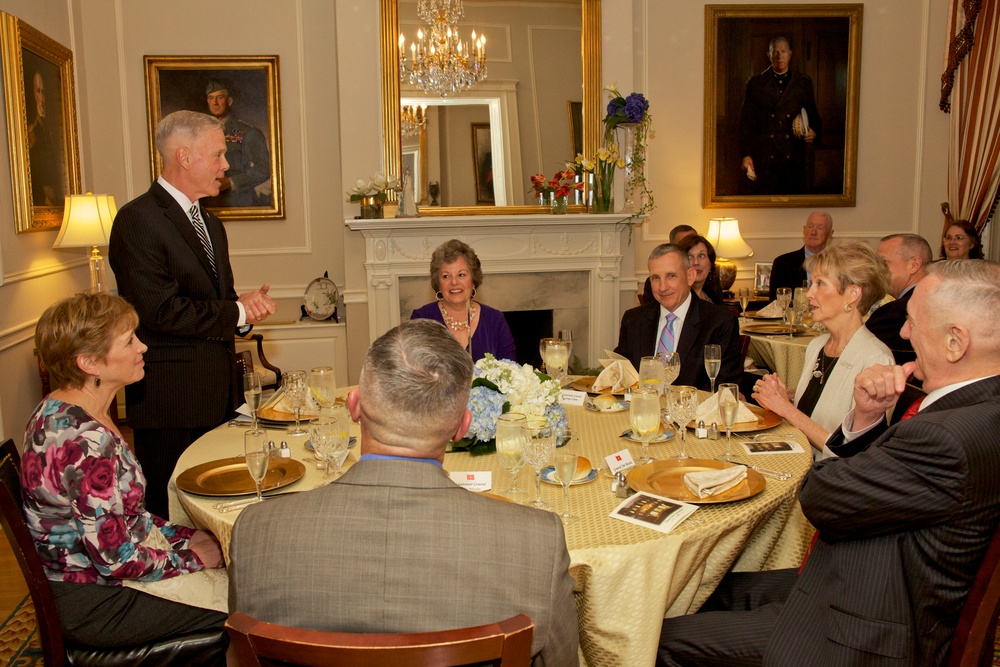 Dinner to honor Lt. Gen. FLynn