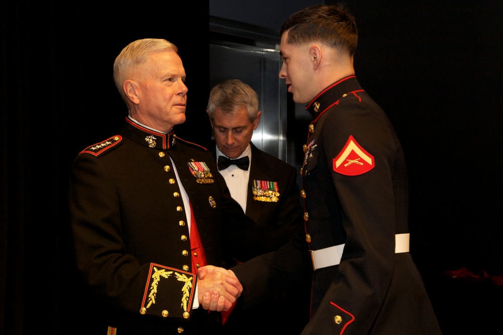 DVIDS - Images - Marine Corps Heritage Foundation Awards Dinner [Image ...