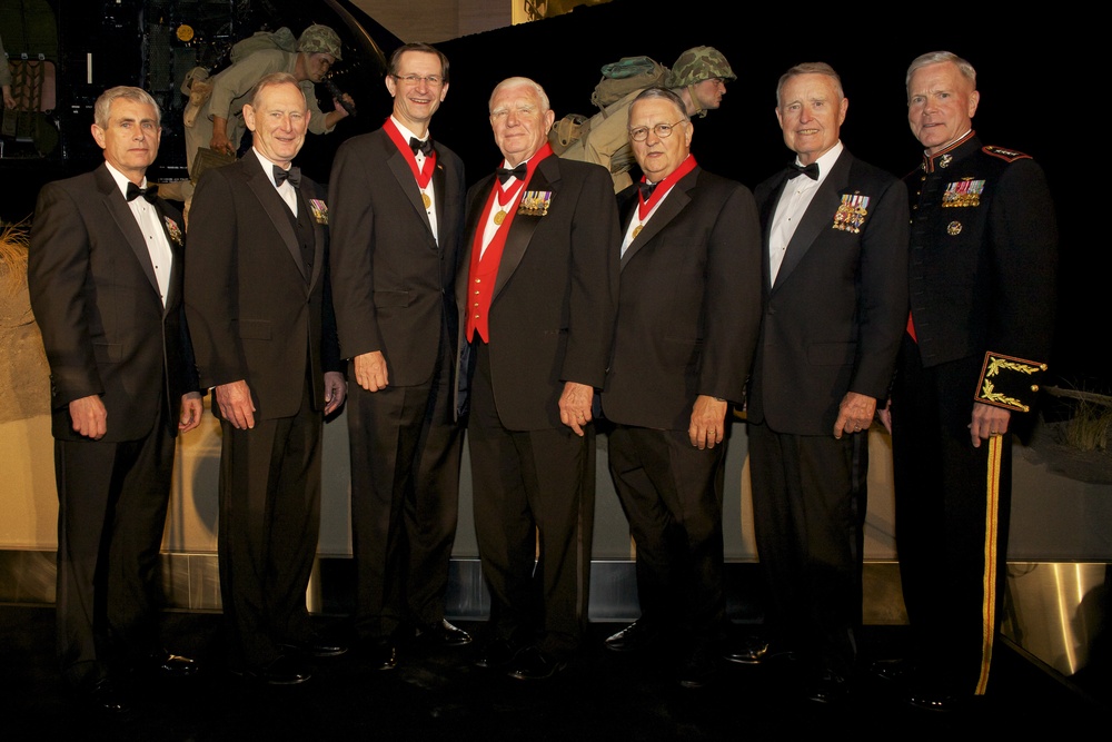 DVIDS - Images - Marine Corps Heritage Foundation Awards Dinner [Image ...