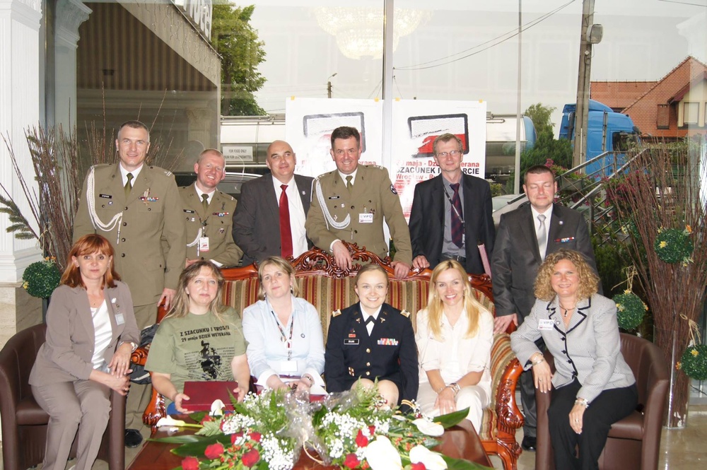 US Army Capt. Barbara Bujak recognized in Veterans Day ceremony in Poland