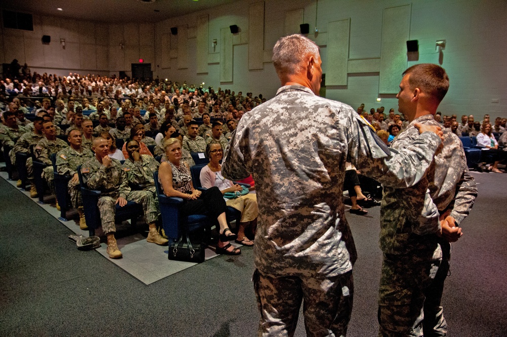 Sergeant major of the Army attends open house forum on Fort Hood