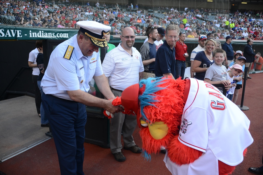 Rear Adm. Parks meets Reds mascot