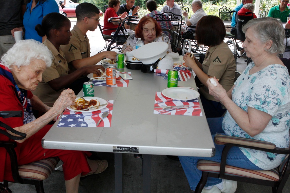 SMP hosts barbecue at River Oaks