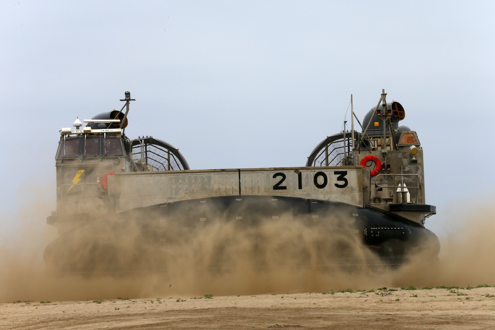 11th MEU welcomes Japanese Forces to Camp Pendleton for Exercise Dawn Blitz