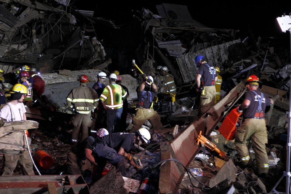 Oklahoma tornado response