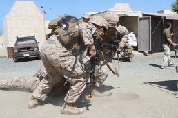 Marine infantry seize MOUT town