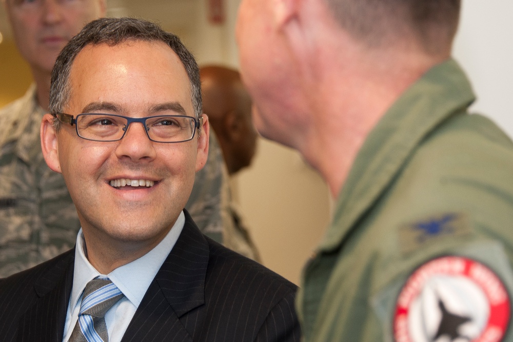 Assistant secretary of the Air Force visits the Air National Guard Readiness Center