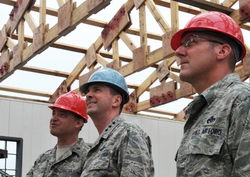Vice chief of National Guard Bureau visits BTH-Panama 2013