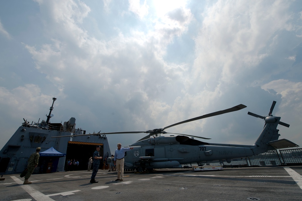 Secretary of Defense tours USS Freedom