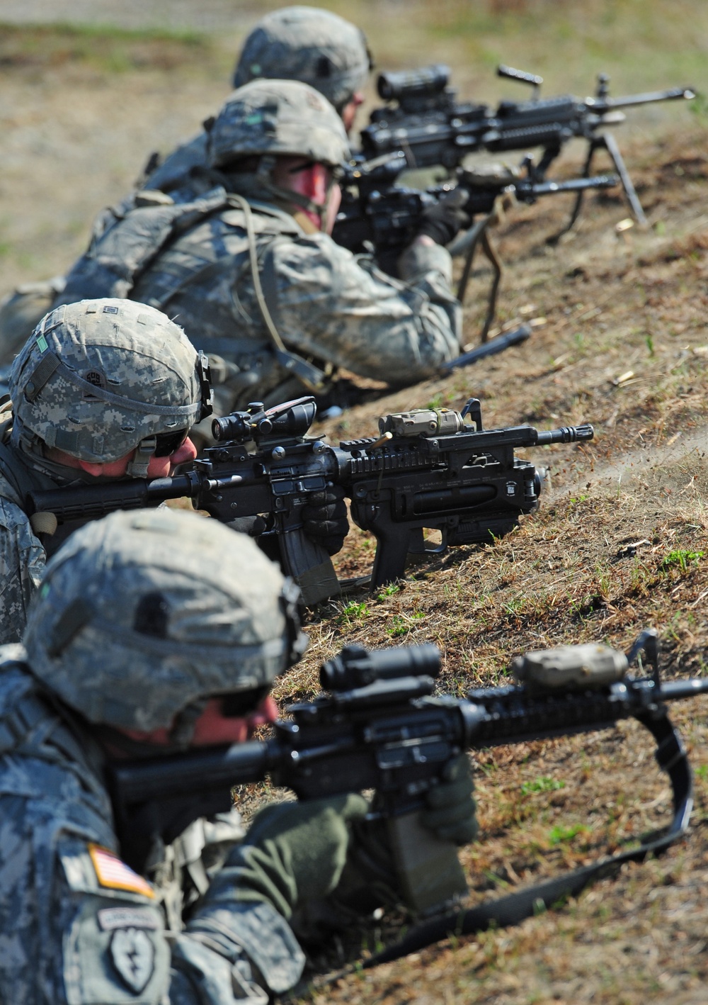 'Geronimo' paratroopers squad live-fire