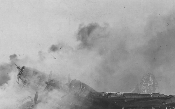 Memorial marks lives lost 70 years ago at RAF Alconbury