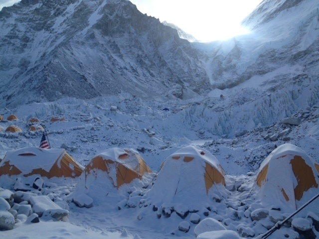 USAF Seven Summits team ascends Everest