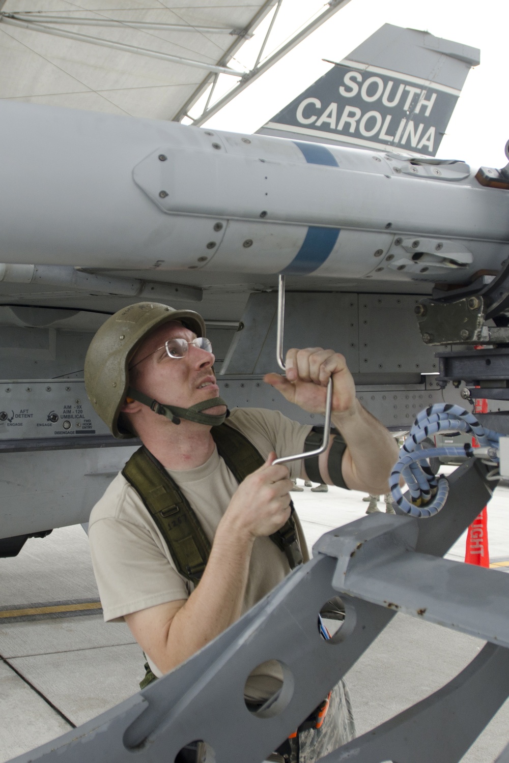 Flight line F-16 regeneration