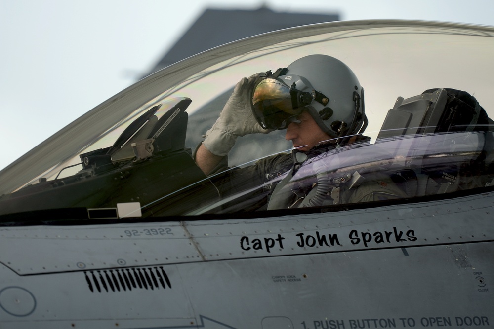 June Readiness Exercise F-16 Fighting Falcon regeneration