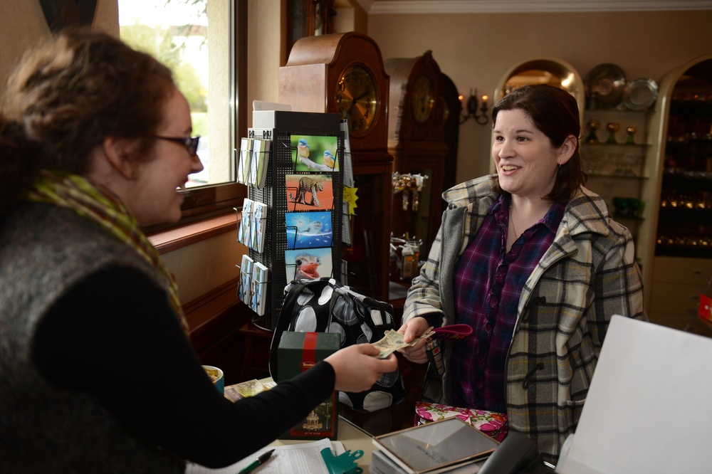FSS gives back to Sabers