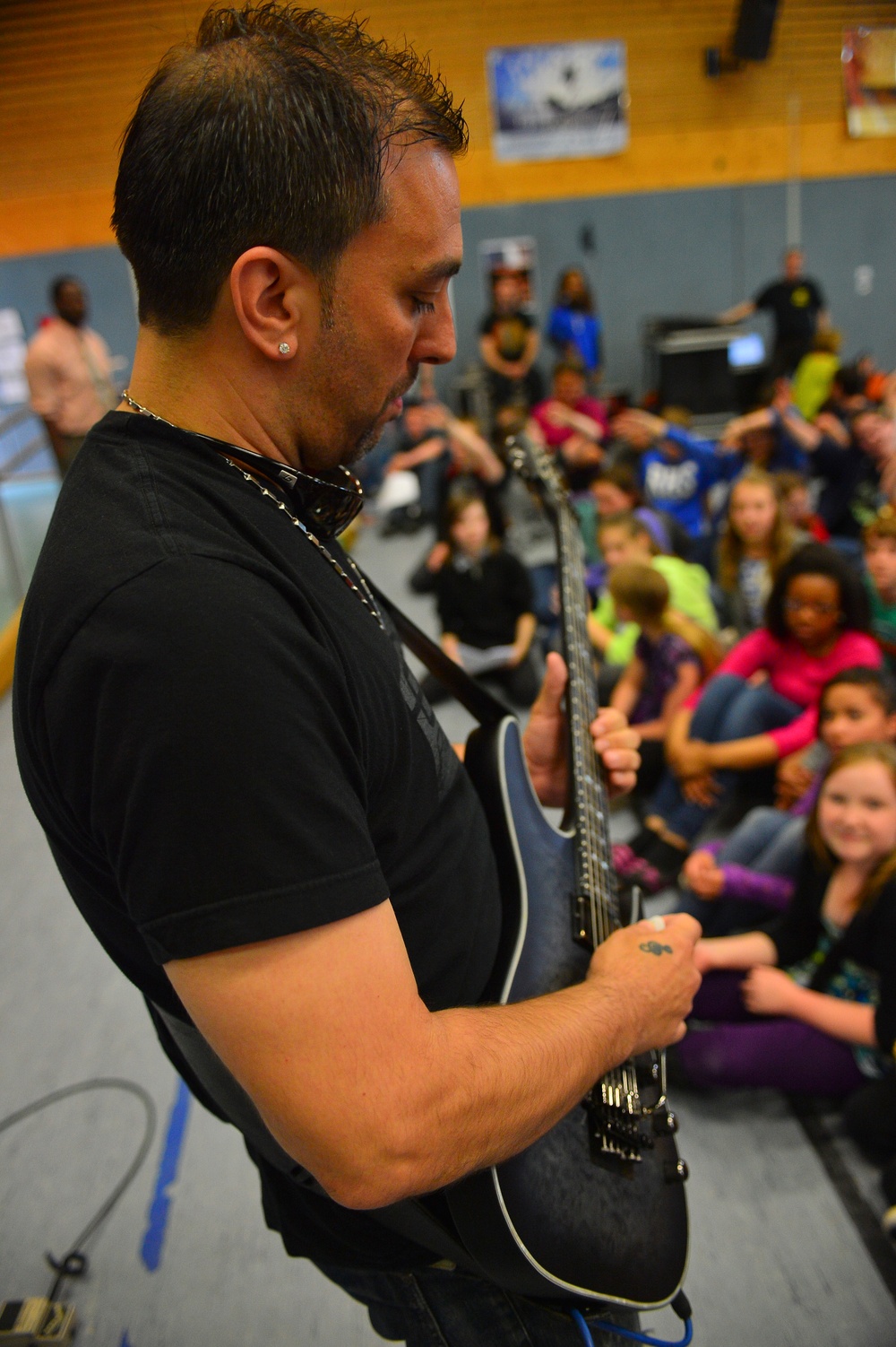 The Traveling Guitar Foundation performs at Ramstein Middle School