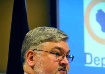 Business leaders learn benefits of hiring veterans